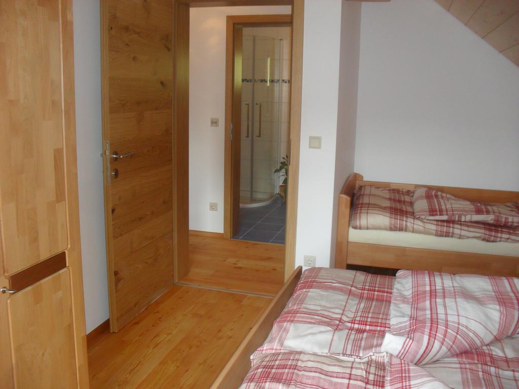 Bio-Bergbauernhof Moeslhof Apartment Aigen im Ennstal Room photo